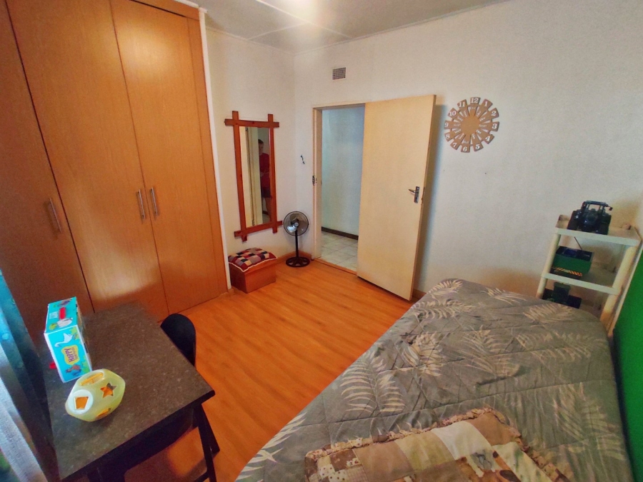 5 Bedroom Property for Sale in Sasolburg Ext 4 Free State